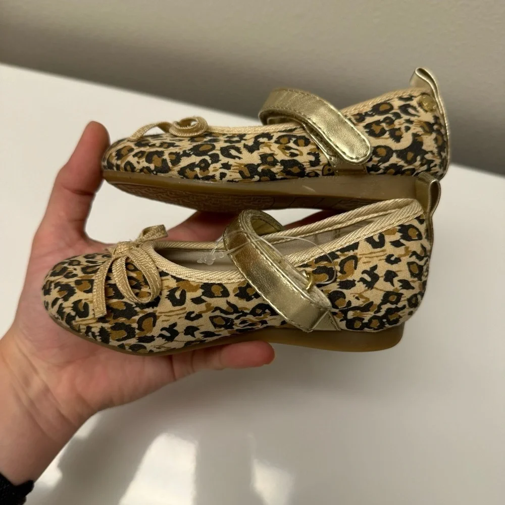 NWOT Tahari Leopard Toddler Girl Ballet Flats Dress Shoes Cheetah Gold Size 7